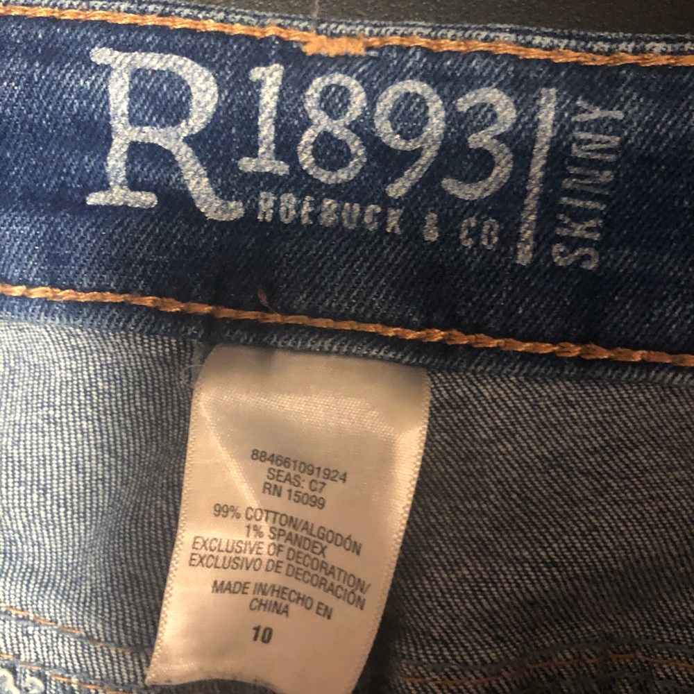 Roebuck and Co Skinny Jeans Size: 10